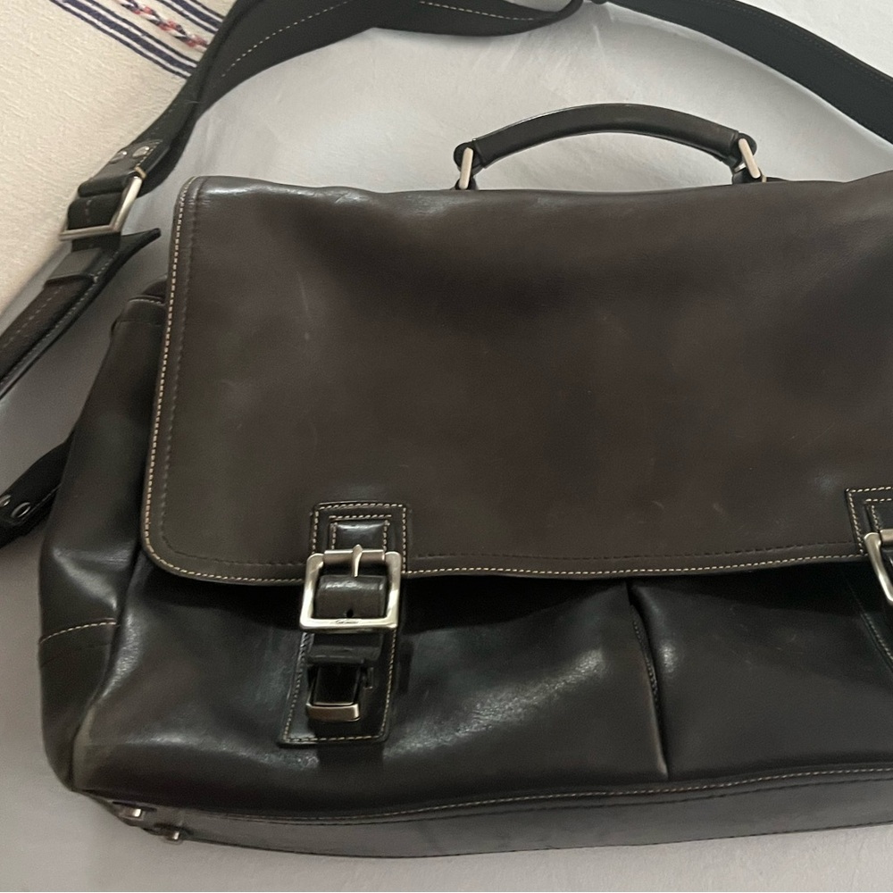 COACH Vintage Briefcase w/ strap and compartment’s